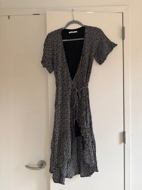 Abercrombie & Fitch Black and White Dotted High-Low Wrap Dress